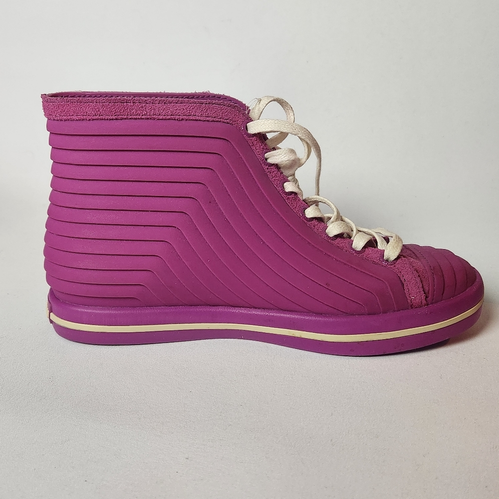 Ccilu Purple Woman's Hi Top Sneakers